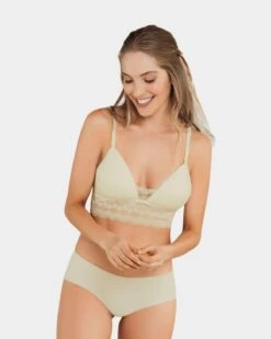 Lace Detail Contour Bralette -Leonisa Sale Store 011992 898 1200x1500 2021 4