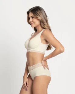 Deep Coverage Soft Lightly-lined Lace Underwire Bra -Leonisa Sale Store 011995 253 1200x1500 2022 UPD 3