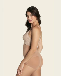 Invisible Strapless Classic Body Shaper 20 Invisible Strapless Classic Body Shaper -Leonisa Sale Store 012728M 087 1200x1500 2023 4 1250bcb9 7408 4e2b 9ee4 99e716944160