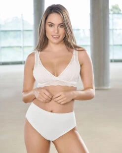 Seamless Thong Shaper Knicker -Leonisa Sale Store 012952 253 1200x1500 2021 4