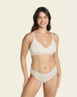 Scalloped Lace Cheeky Hiphugger Knicker -Leonisa Sale Store 012964 253 1200x1500 2023 4