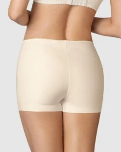 Eco-Friendly Seamless Knicker Short Made Of Recycled Plastic Bottles 21 Eco-Friendly Seamless Knicker Short Made Of Recycled Plastic Bottles -Leonisa Sale Store 012975 253 1200x1500 2021 1