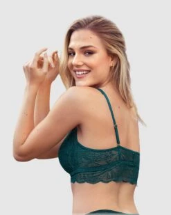 Scalloped Lace Wireless Bralette -Leonisa Sale Store 091012 650 1200X1500 ok 2