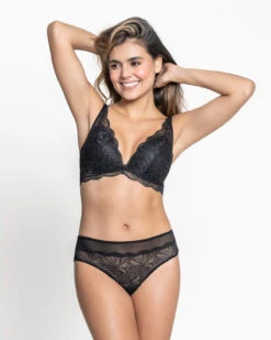 Scalloped Lace Wireless Bralette -Leonisa Sale Store 091012 700 1200x1500 2022 UPD 3