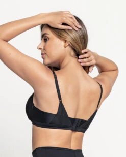 Feather Fresh High-tech Wireless Tulle Overlay V-neck Bralette -Leonisa Sale Store 091028 700 1200x1500 2022 UPD 2