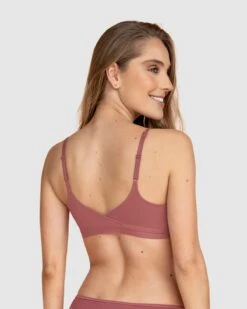 Full Coverage Pullover Bra With Removable Contour Padding 34 Full Coverage Pullover Bra With Removable Contour Padding -Leonisa Sale Store 091030 221 1200X1500 def 2