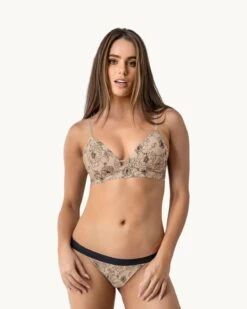 Plunge Wireless Scalloped Trim Bra The Perfect Comfort Bra 34 Plunge Wireless Scalloped Trim Bra The Perfect Comfort Bra -Leonisa Sale Store 091035 167 1200x1500 2021 4