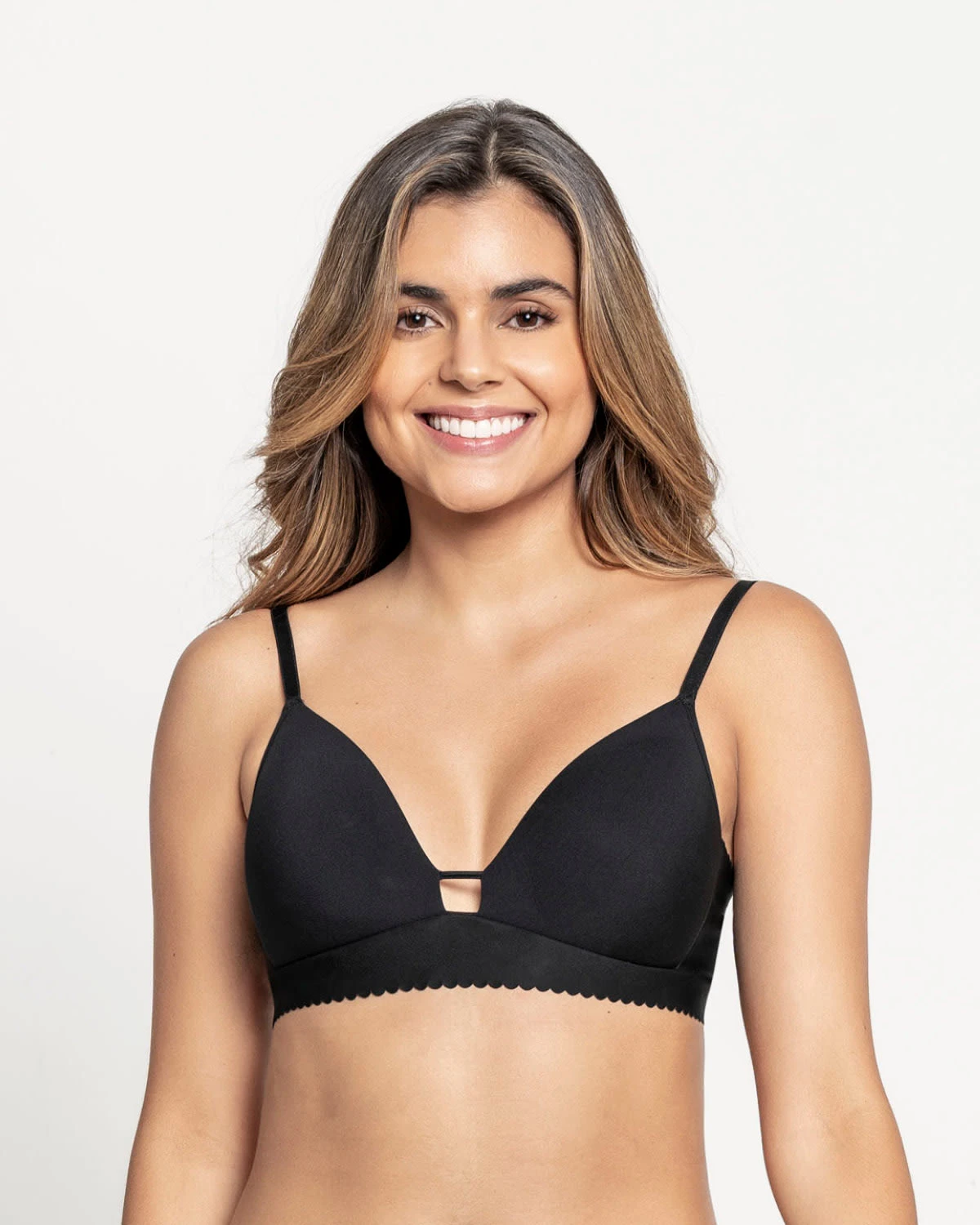 Plunge Wireless Scalloped Trim Bra The Perfect Comfort Bra 3 Plunge Wireless Scalloped Trim Bra The Perfect Comfort Bra