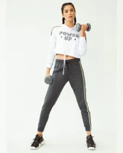 Short-Cut String Hoodie Sport Silhouette 10 Short-Cut String Hoodie Sport Silhouette -Leonisa Sale Store 195366 000 1200X1500 4