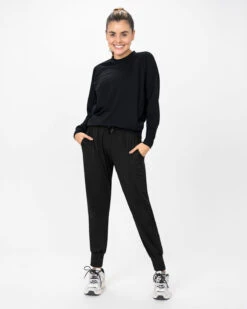 Round Neck Light Active Sweater -Leonisa Sale Store 195396 700 1200X1500 4