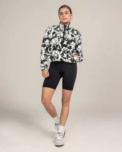 Quick Dry Active Jacket With Front Pocket 9 Quick Dry Active Jacket With Front Pocket -Leonisa Sale Store 195404 016 1200X1500 3