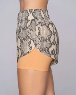 Double Layered Short + BIO-PET Technology 10 Double Layered Short + BIO-PET Technology -Leonisa Sale Store 195588 094 1200X1500 4