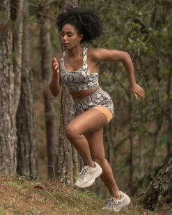 Double Layered Short + BIO-PET Technology 11 Double Layered Short + BIO-PET Technology -Leonisa Sale Store 195588 094 1200X1500 5