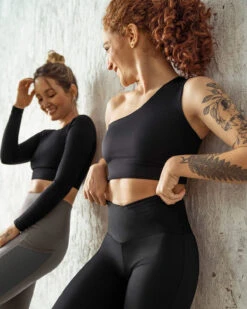 Double Sided One Shoulder Sports Bra 11 Double Sided One Shoulder Sports Bra -Leonisa Sale Store 19AA01 509 1200X1500 5