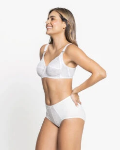 Wireless Comfy Control Bra In Lace 23 Wireless Comfy Control Bra In Lace -Leonisa Sale Store 71223 000 1200x1500 2023 4