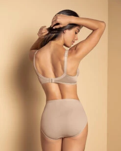 Full Coverage Bra In Lace With Smooth Control -Leonisa Sale Store 71239 802 1200x1500 2021 4