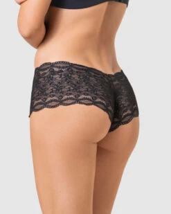 Hiphugger Style Knicker In Modern Lace